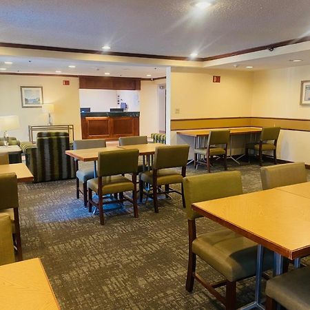 Norwood Inn Statefair Grounds Индианаполис Екстериор снимка